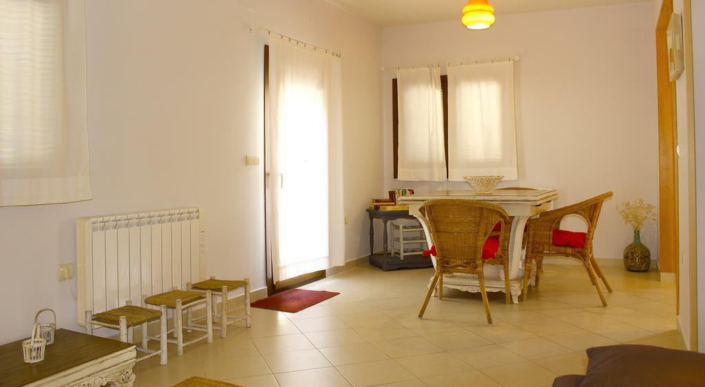 Apartamentos Puenteviejo Arenas de San Pedro Ruang foto