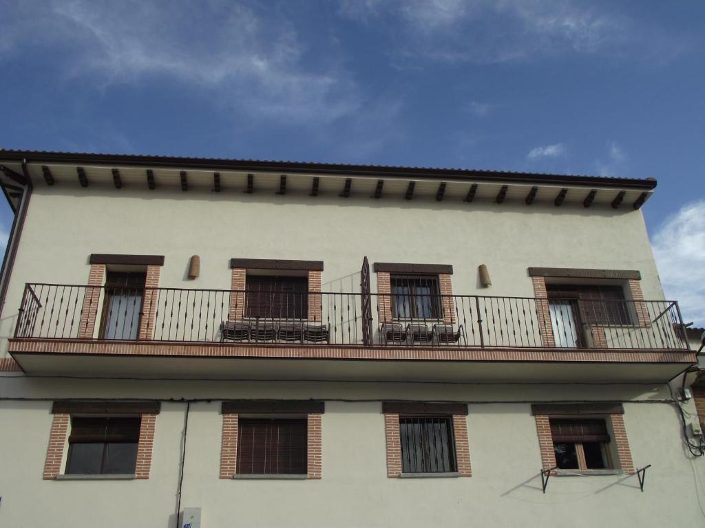 Apartamentos Puenteviejo Arenas de San Pedro Bagian luar foto